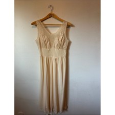 Munsingwear Lace Slip Dress Nightgown Sheer Size M Cream Vintage Romantic