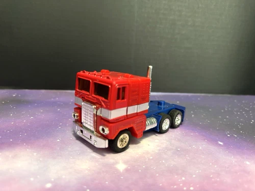 VTG Hasbro Transformers G2 Optimus Prime Cab Only Action Figure INCOMPLETE