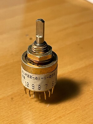 NEW GRAYHILL SWITCH P/N 51P22-01-1-05S.