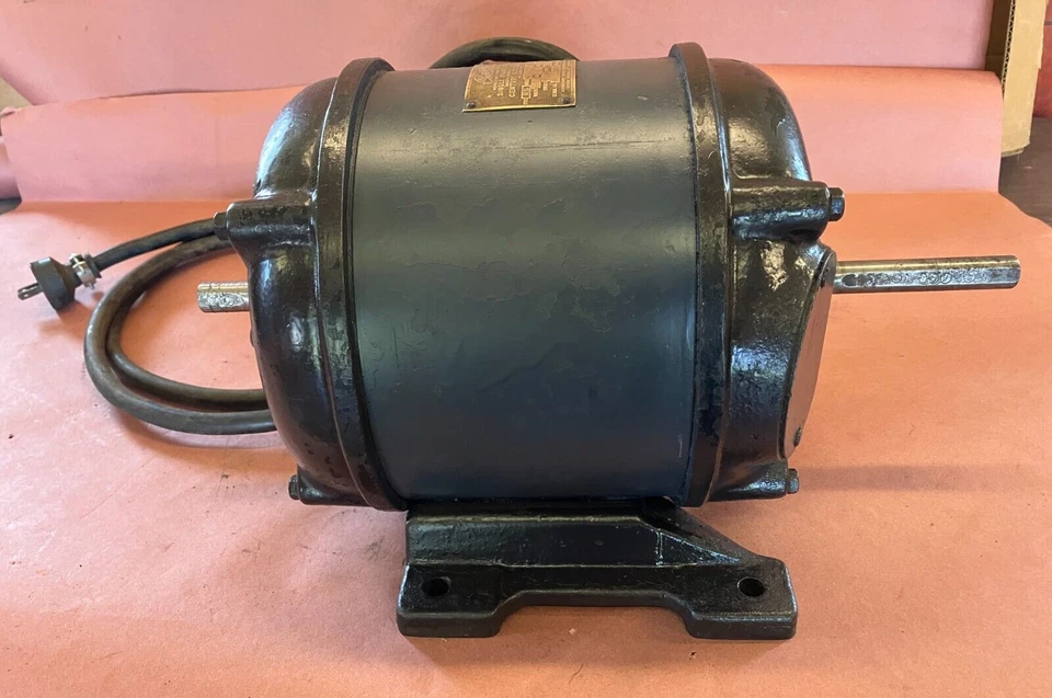 Antique Vintage Century Repulsion Start Induction  1/2 HP Electric Motor - Image 2 of 4