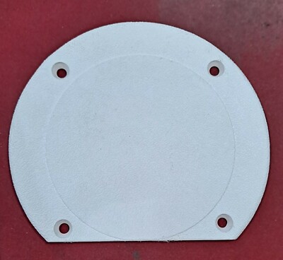 TH MARINE Polar White 5 1/2 '' SCREW--DOWN  DECK PLATE 