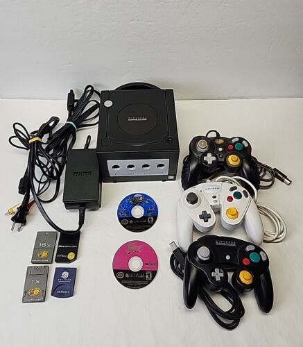 Console Nintendo GameCube noire avec câbles OEM, 3 manettes et 2 jeux TESTÉS - Photo 1/12
