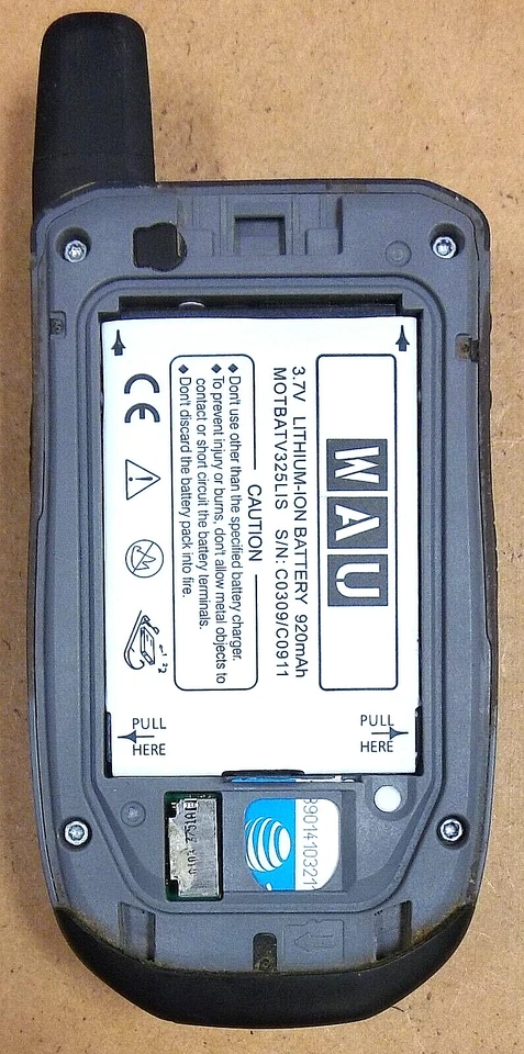 Motorola Tundra VA76r - Black and Gray ( AT&T ) Very Rare Flip Phone - READ - Image 4 of 4