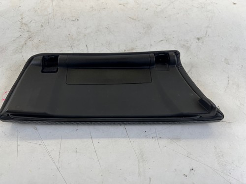 BMW M5 Right Carbon Fiber Arm Rest F10 11-16 OEM Broken Tab - Picture 7 of 10