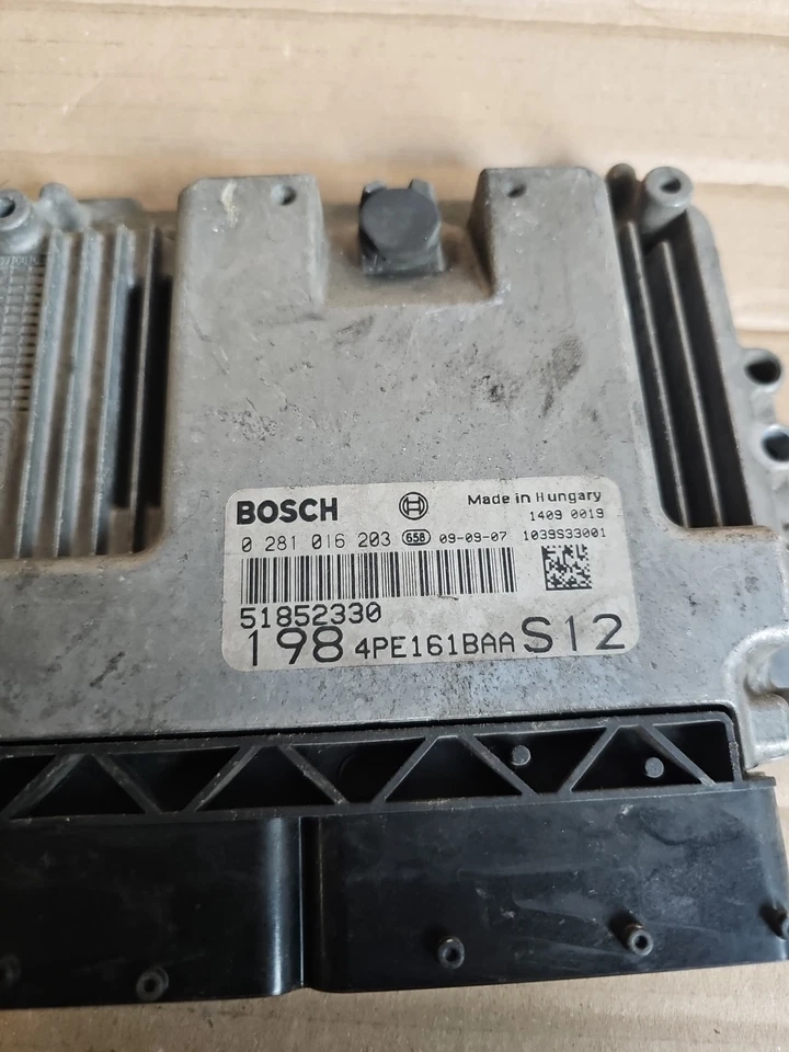 51852330 CENTRALINA MOTORE FIAT BRAVO 198 1.6 D 88KW BOSCH 0281016203 4PE161BAA - Immagine 2 di 2
