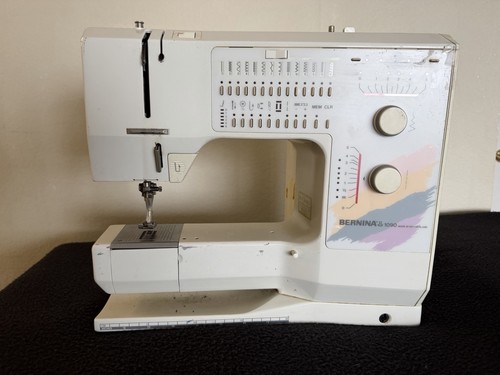 BERNINA 1090 SEWING MACHINE