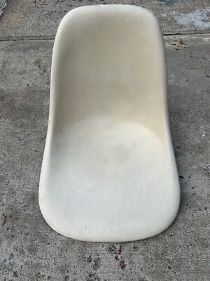 Herman Miller Eames Fiberglass Shell Chair Top - Vintage
