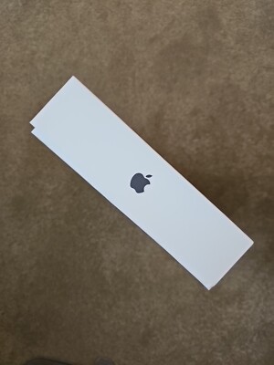 Apple iPad 7th Generation White Cardboard Storage Gift Empty Box