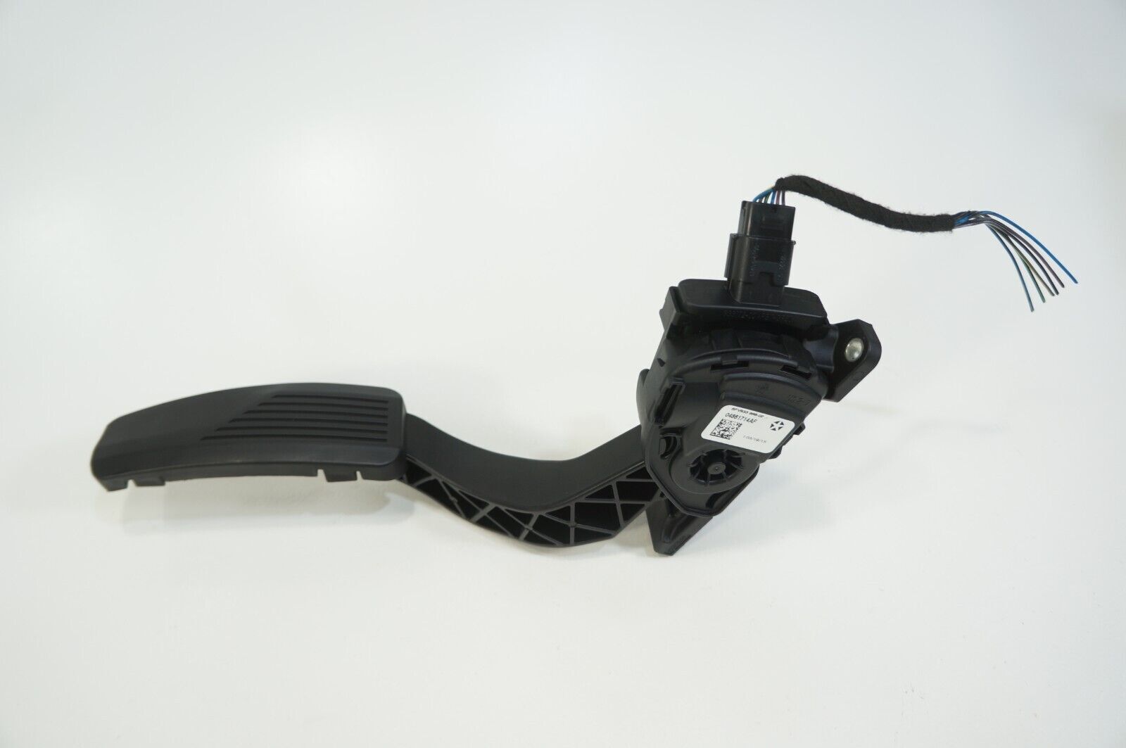 14-20 Maserati Ghibli Levante Gas Accelerator Throttle Pedal OEM 04861714AF