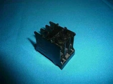 Idec BA111T 3-Pole Terminal Block