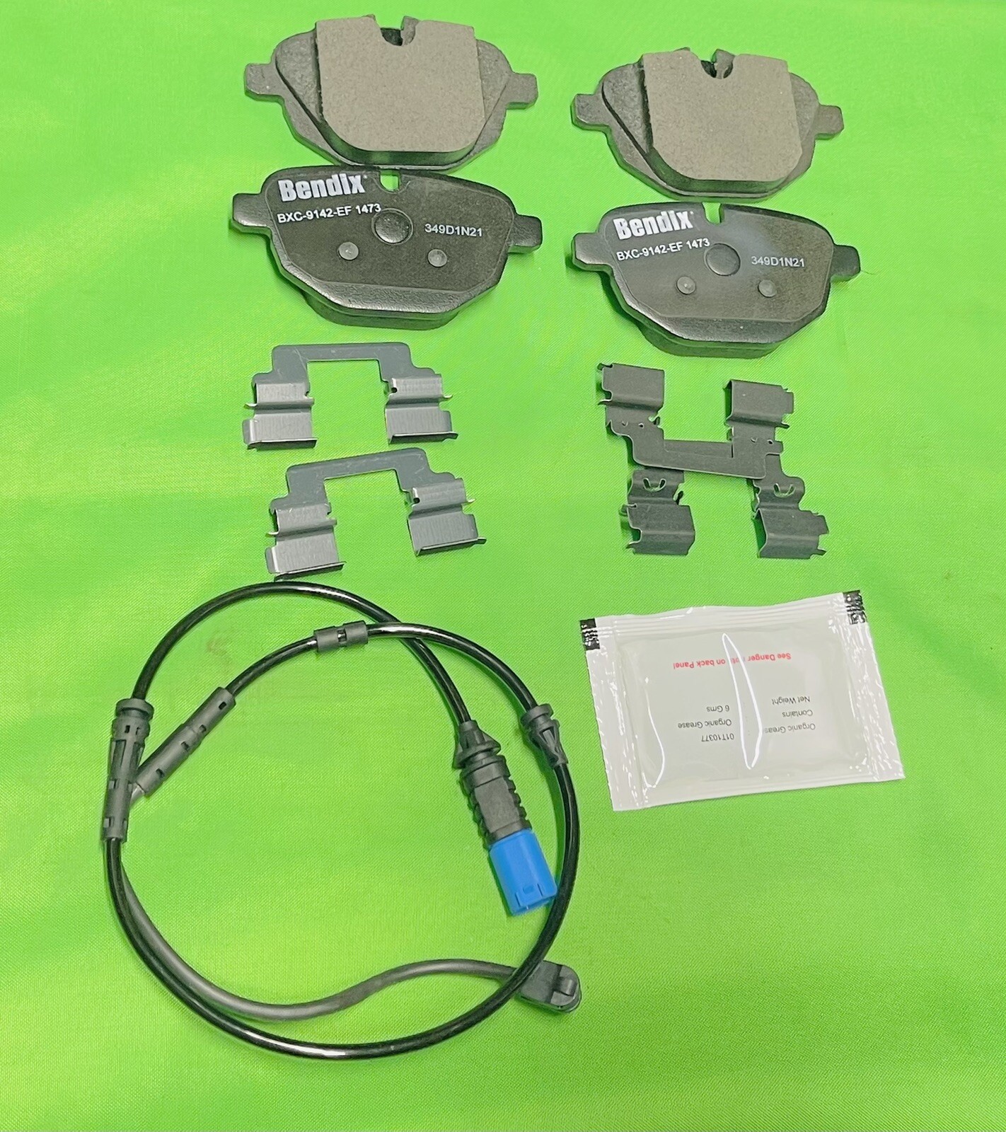 20172020 BMW G01 G02 X3 X4 30i 2.0l B46 Engine Rear Brake Pad Set