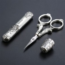 3Pc/Set Carved Scissors Thimble Needle Case Embroidery Sewing Tool