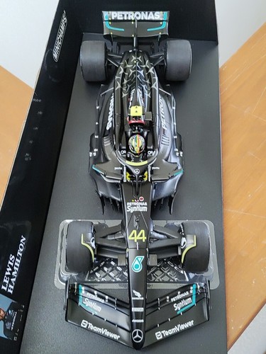 PMA 1/18 Mercedes AMG Petronas W14 F1 Car Bahrain GP 2023 #44 Hamilton LTD - Picture 8 of 10