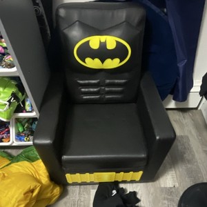Batman Kids Armchair Black Yellow Faux Leather Superheroes Cartoon Theme