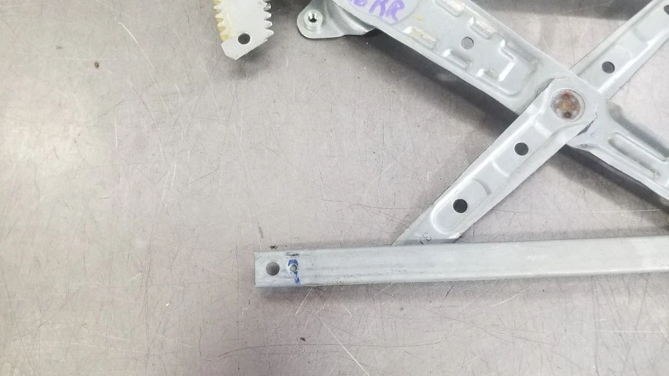 17 2017 Nissan Máxima SV puerta ventana regulador trasero derecho pasajero eléctrico Foto 4 de 4