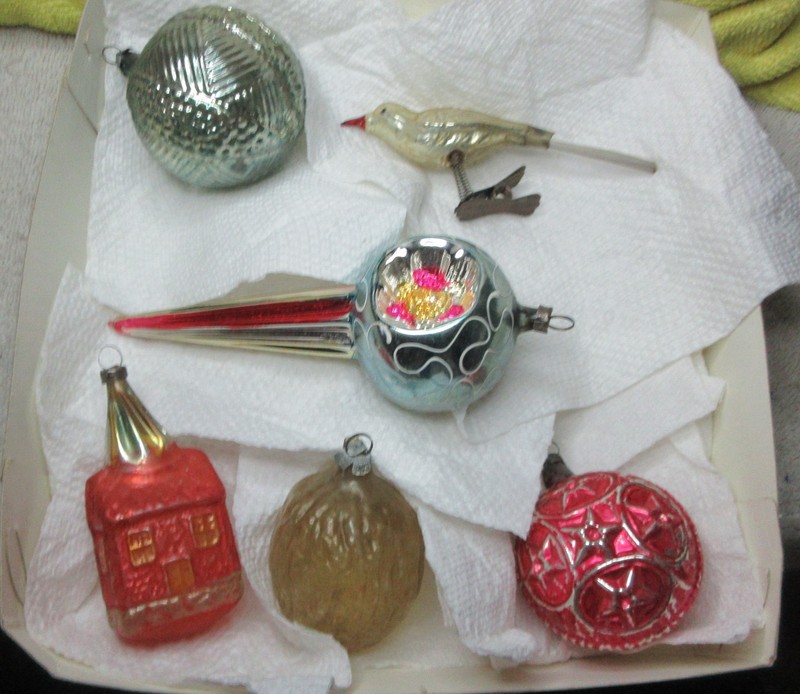 6- 1930-40's special Christma tree ornaments birds with feathers, star ball, etc