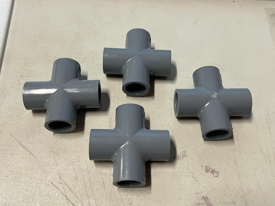 Lot of 4 Spears 820-005C 1/2" CPVC CROSS SOC SCH80 New