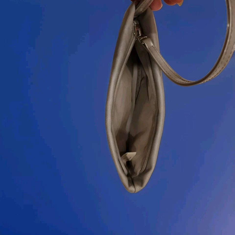 Bolso de mano con correa de PVC gris vintage ANEW RETROACTIVE 2000 B22 Foto 4 de 4