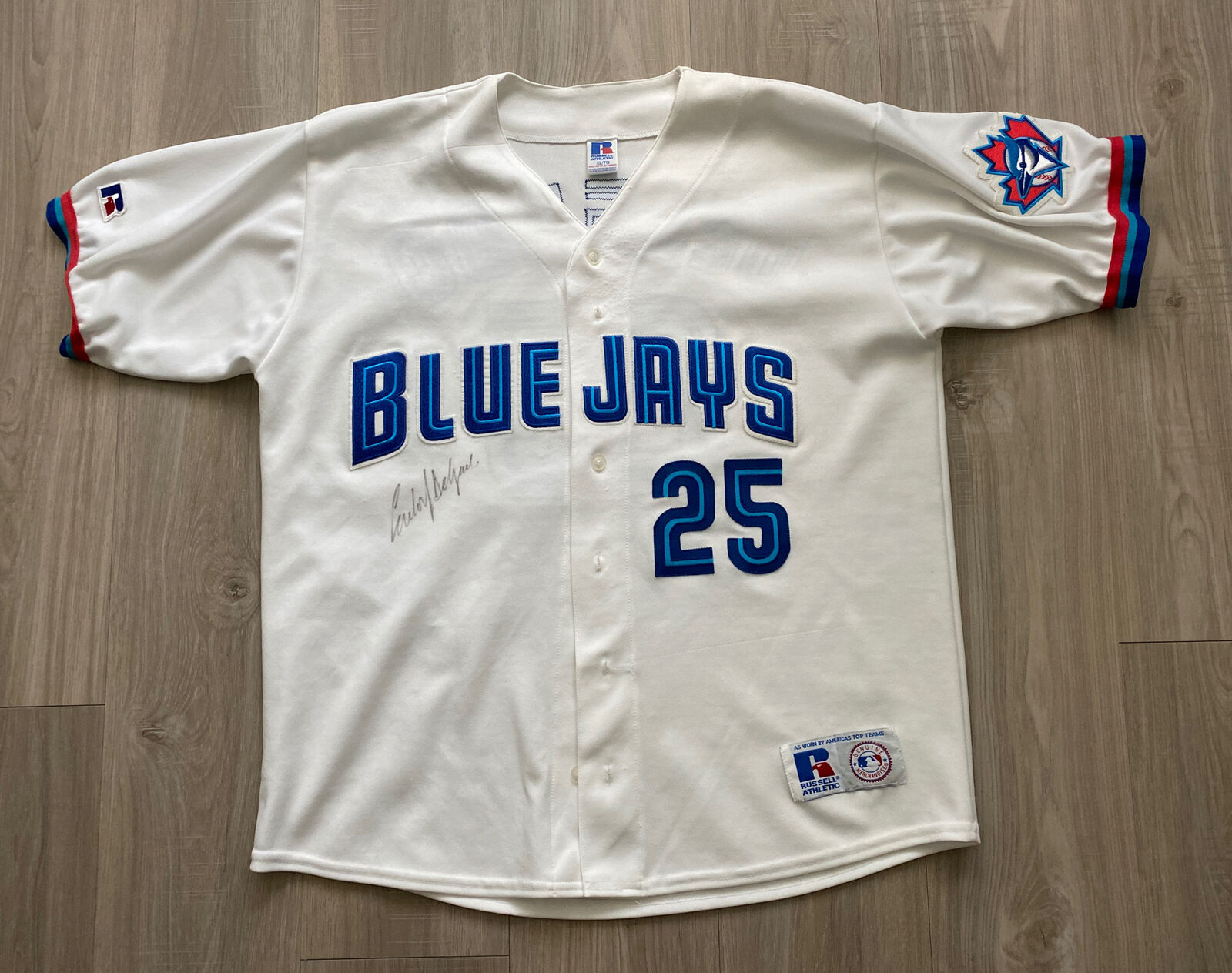 Toronto Blue Jays Red Canada Day Jersey Vintage 1997 No Name Sz XL Russel  for Sale in Kirkland, WA - OfferUp