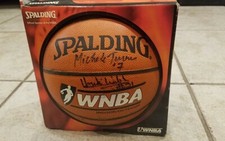 WNBA signed basketball  Phoenix Mercury 1997/1998