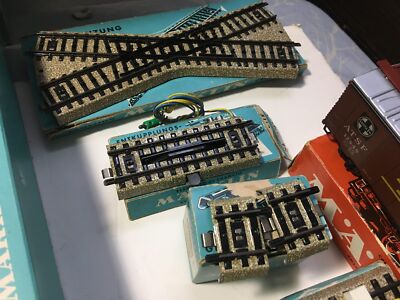 FIGURINES PEINTES À l'échelle HO pour construire des scènes de train