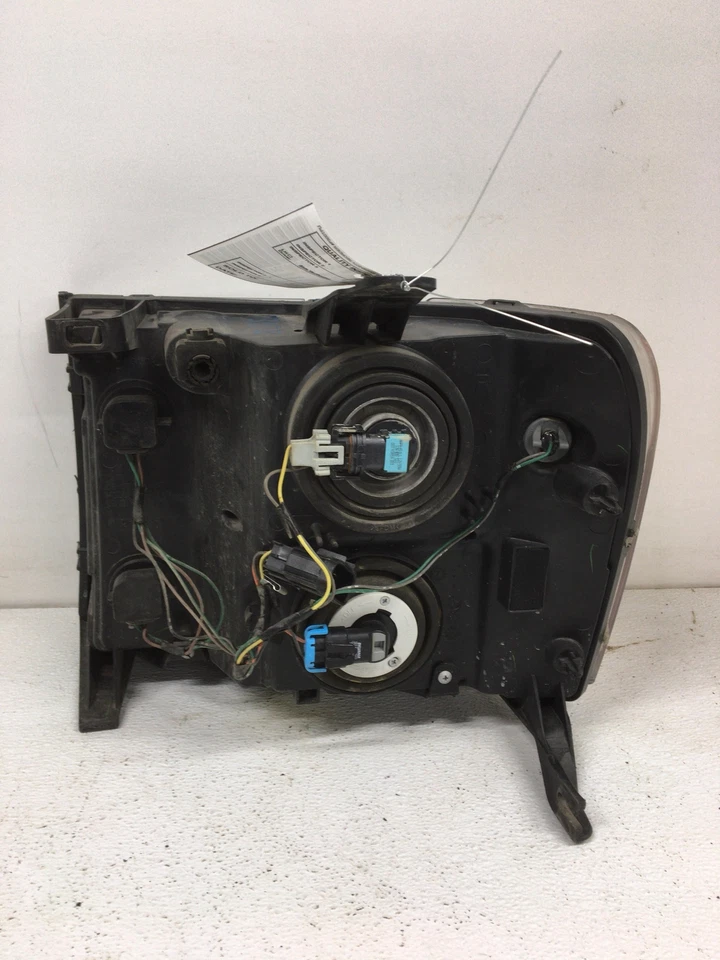 14 GMC SIERRA 2500 faros pasajeros recambio usado Foto 3 de 3