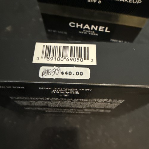 Chanel Double Perfection SPF 8 Powder Makeup Relief Crème Beige New In Box 2 - Picture 3 of 9