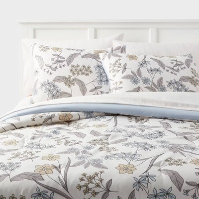 Full/Queen Printed Comforter Set Ivory/Light Blue/Honey Yellow - Room Essentials