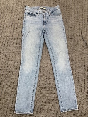 Levi's 312 Shaping Slim Jeans Size 26 Women's
