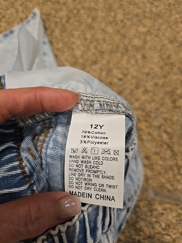New Without Tags Girls Size 12 Denim Jeans With Back Bow Pockets - Picture 5 of 5