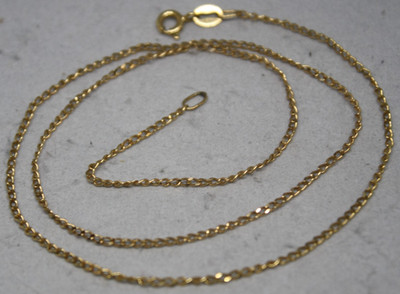 100% Genuine 9k Solid Yellow Gold Flat Curb Link Chain Necklace 45cm.  AS NEW