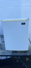 Absocold ARD251MW10R/L Mini Refrigerator 