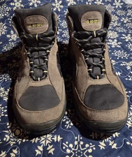 Men's HI-Tec Sierra Hiking and Trail Boots Shoes Brown & Black Size 9