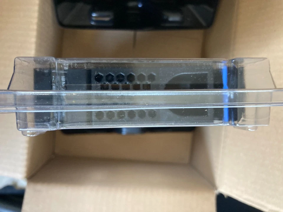 NEW SEALED IBM 46Y0297 HARD DRIVE 450GB 3.5' FC HDD WITH CADDY - Image 3 of 4