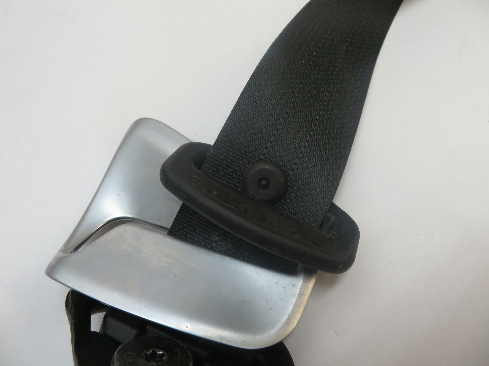 2012 ASTON MARTIN RAPIDE LEFT DRIVER SEAT BELT RETRACTOR AD43-611B70-AEW
