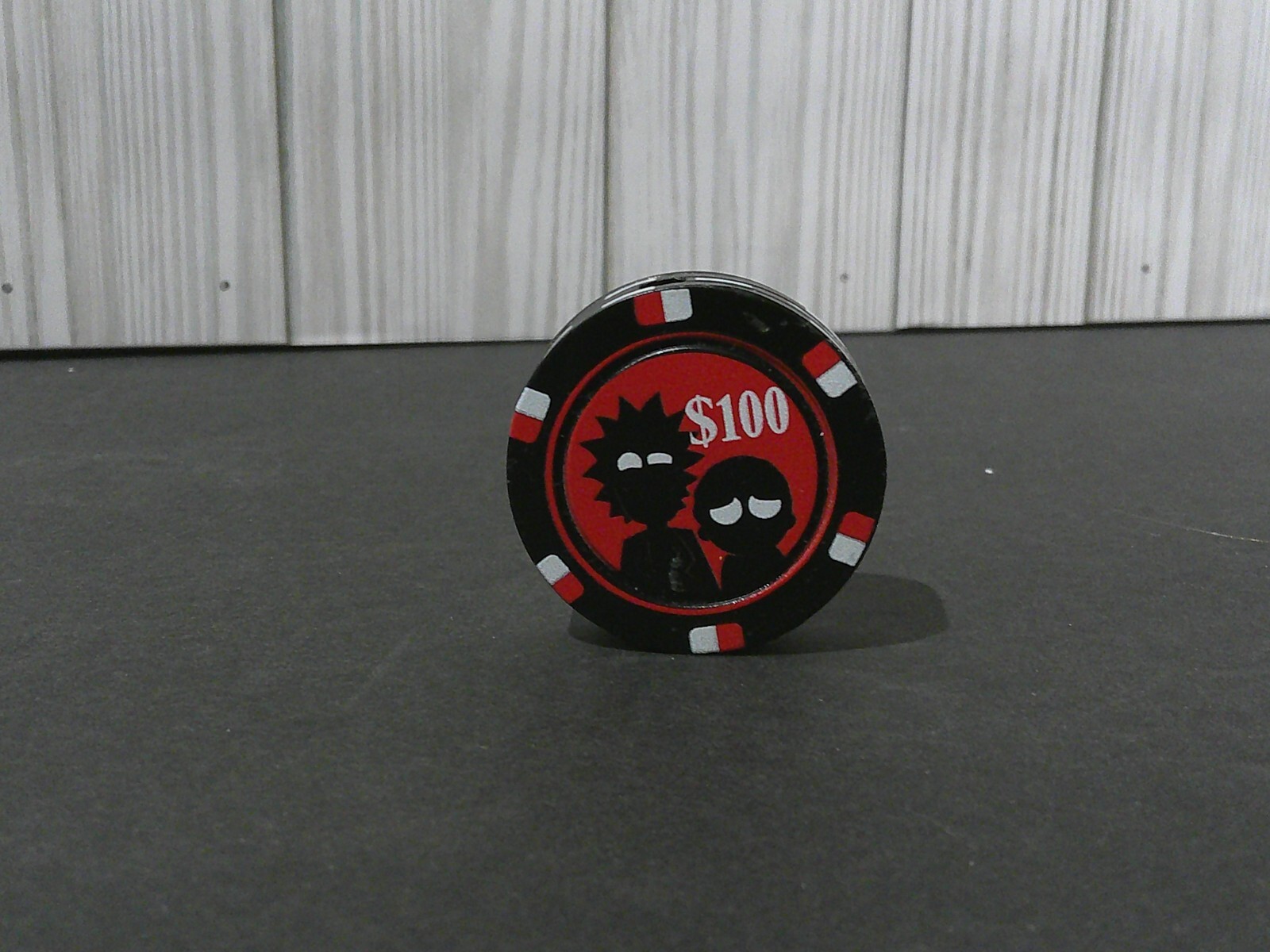 Round Poker Chip Style Lighter/$100