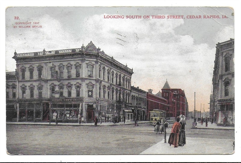 Cedar Rapids, IA - Looking South on Third Street