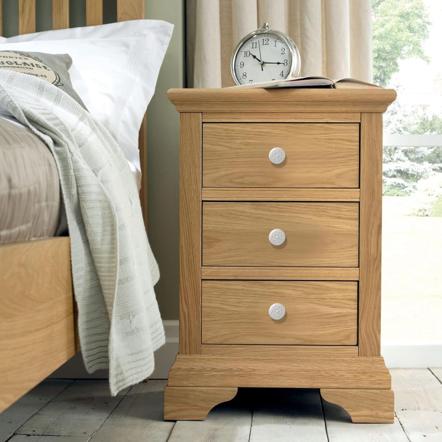 Biaungdo 12 Pcs White Ceramic Kitchen Cabinet Knobs and Pulls, Retro 