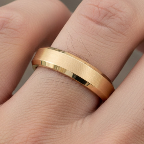 4mm Gold Tungsten Men’s Wedding Band – Brushed Core with polished Beveled Sides
