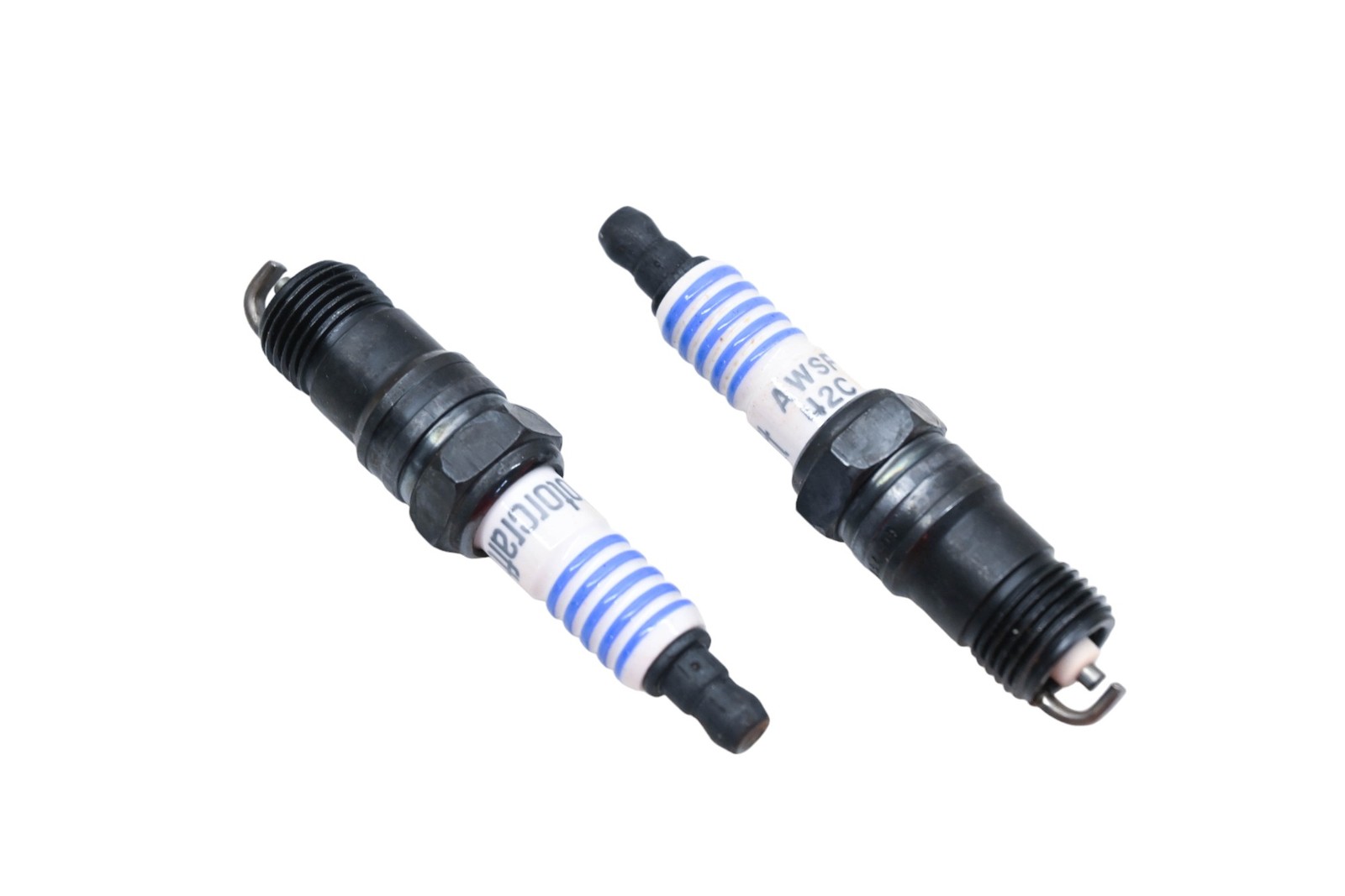 Ford AWSF42C Motorcraft Spark Plugs Qty 2 NOS