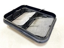 14-23 INFINITI Q50 TRASERO DERECHO IZQUIERDO CUARTO AIRE PRESIÓN VENTILACIÓN REJILLA OEM