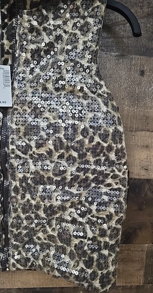 NWT Girl Puffer Vest Size Large (10/12) Sequins Animal Print Faux Fur Trim Boho - Image 4 of 4