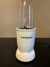 Nutribullet Pro 900 Watt Personal Blender Matte WhiteNB9-0901AW.