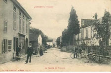 VOSGES   JARMENIL   le centre du village