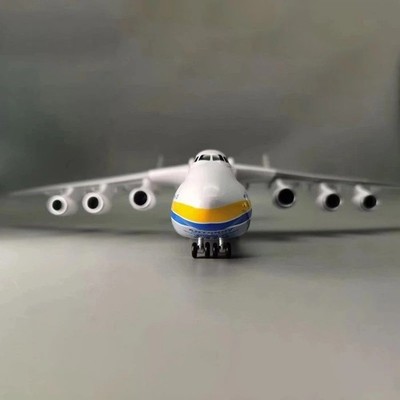 42cm Maßstab 1:200 Antonov AN-225 Mriya Transportflugzeug Modell