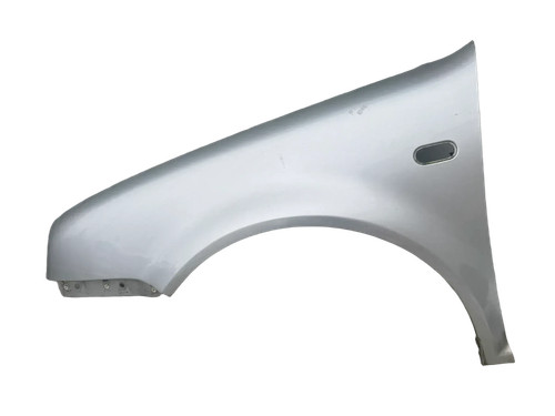 VW Golf IV (1J) Kotflügel Vorn Vorne Links LA7W Reflexsilber 1J0821021