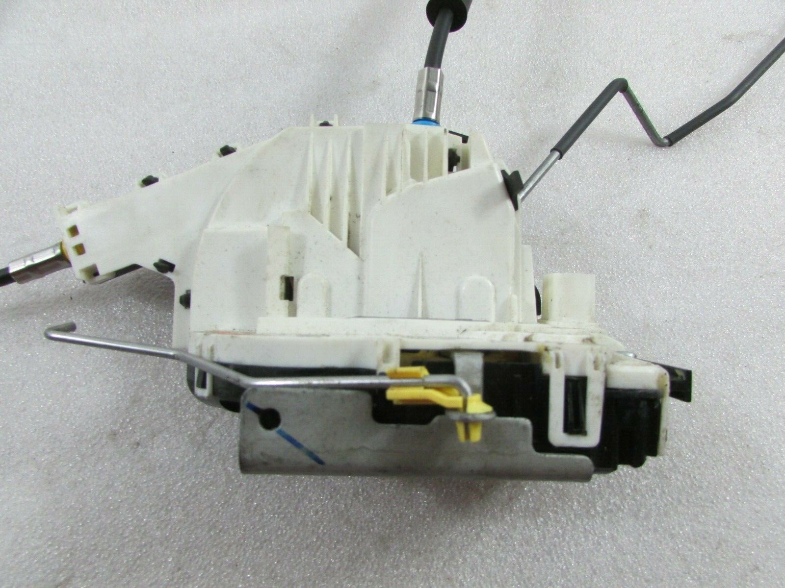2014 Maserati Quattroporte, LH, Left Front Door Latch, Lock P/N 670032944