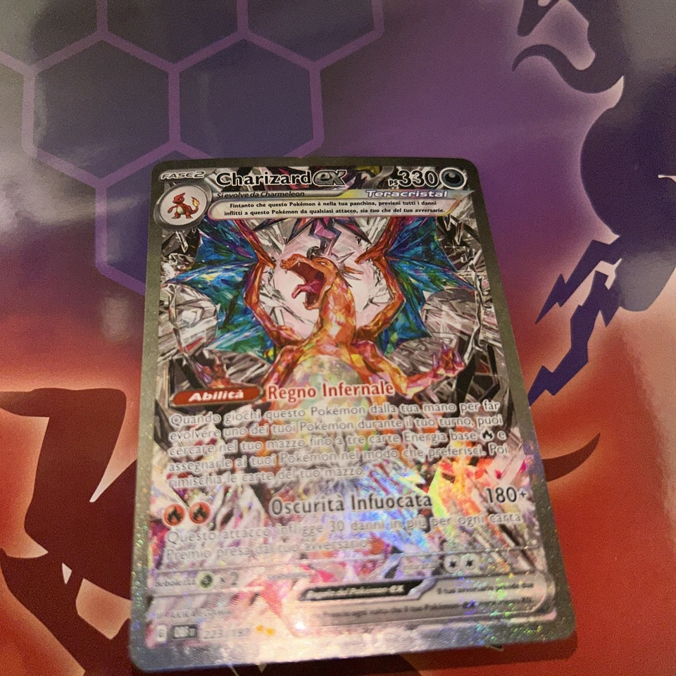 Charizard ex, foto 4 di 5