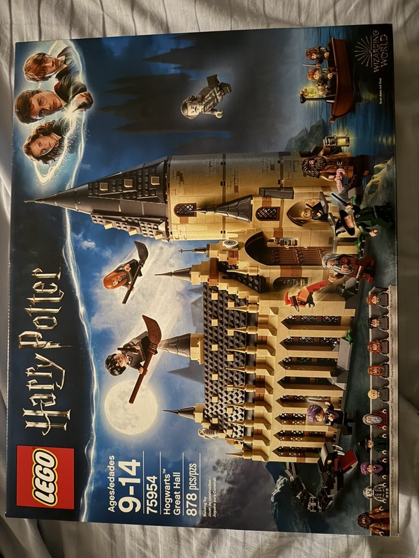 LEGO Harry Potter: Hogwarts Great Hall (75954) New In Box Sealed 878 Pieces