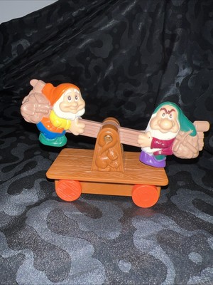 XY5- 1992 McDonalds toy Disney's Snow White dwarfs Happy & Grumpy on mining cart